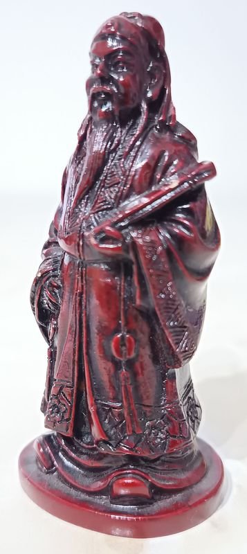 Figura coleccionable de los tres sabios chinos - imagen 2
