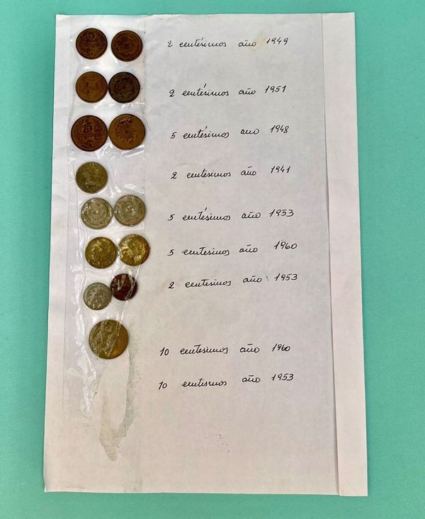 Colección de monedas antiguas de Uruguay - imagen 1