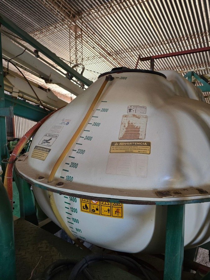 Item 16880 - Image 7