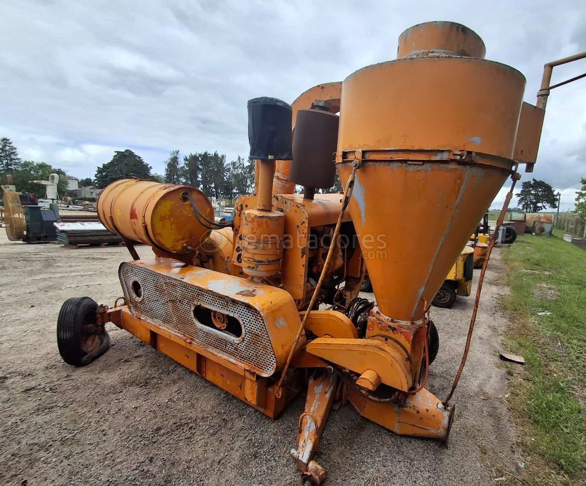 Mezcladora de Cemento Industrial Naranja