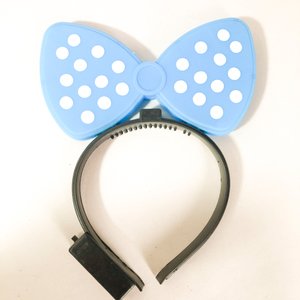 Lote de Juguetes: Muñecas Voladoras, Stitch, Piano, Patín y Accesorios - imagen 5
