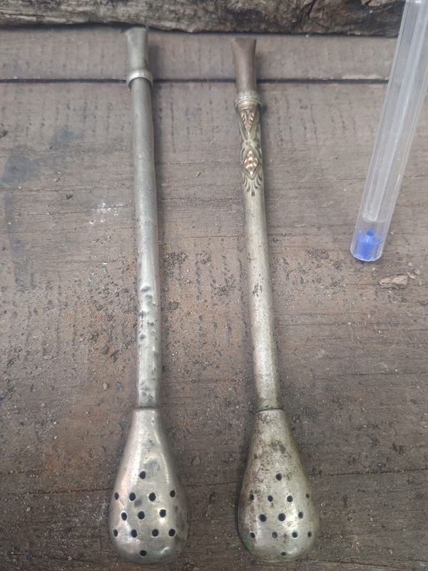 Par de Bombillas para Mate de Plata con Detalles en Oro