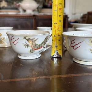 Juego de Té de Porcelana con Dragón: 2 Teteras, Azucarera, 6 Tazas y 6 Platos - imagen 4