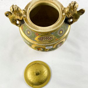 Potiche oriental en porcelana asas animales mitológicos tapa en bronce de 29 cm - imagen 3