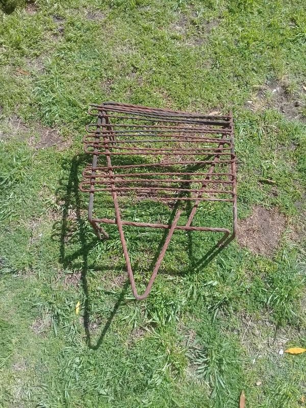 Parrilla para asado en mal estado - imagen 2