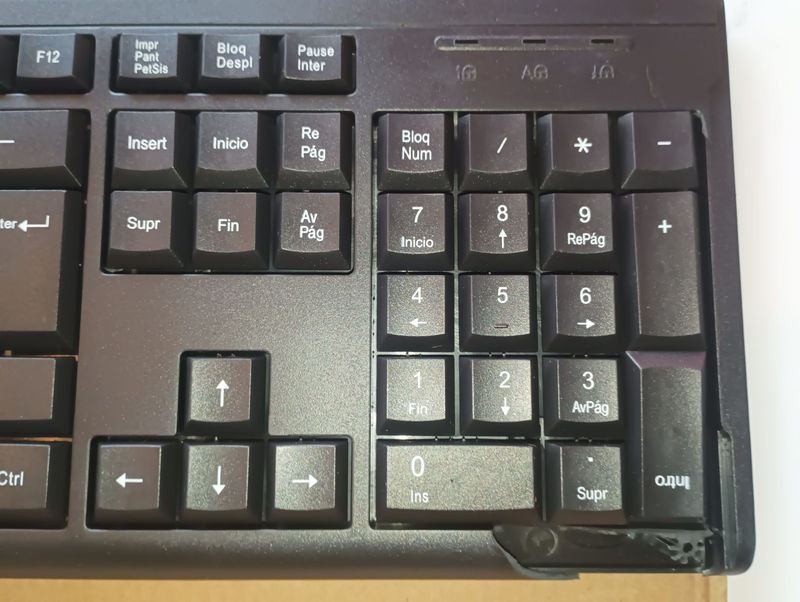 Lote de dos teclados nuevos y de alta calidad - imagen 4