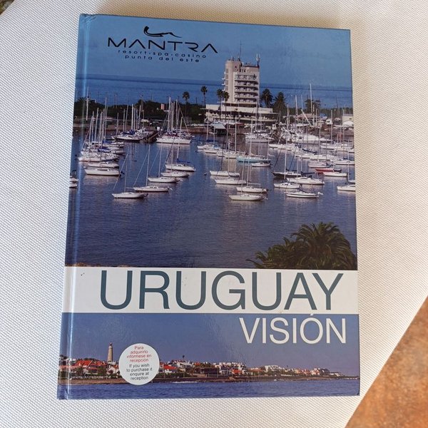 Libros ilustrados sobre Uruguay: Visión turística y patrimonial - imagen 1