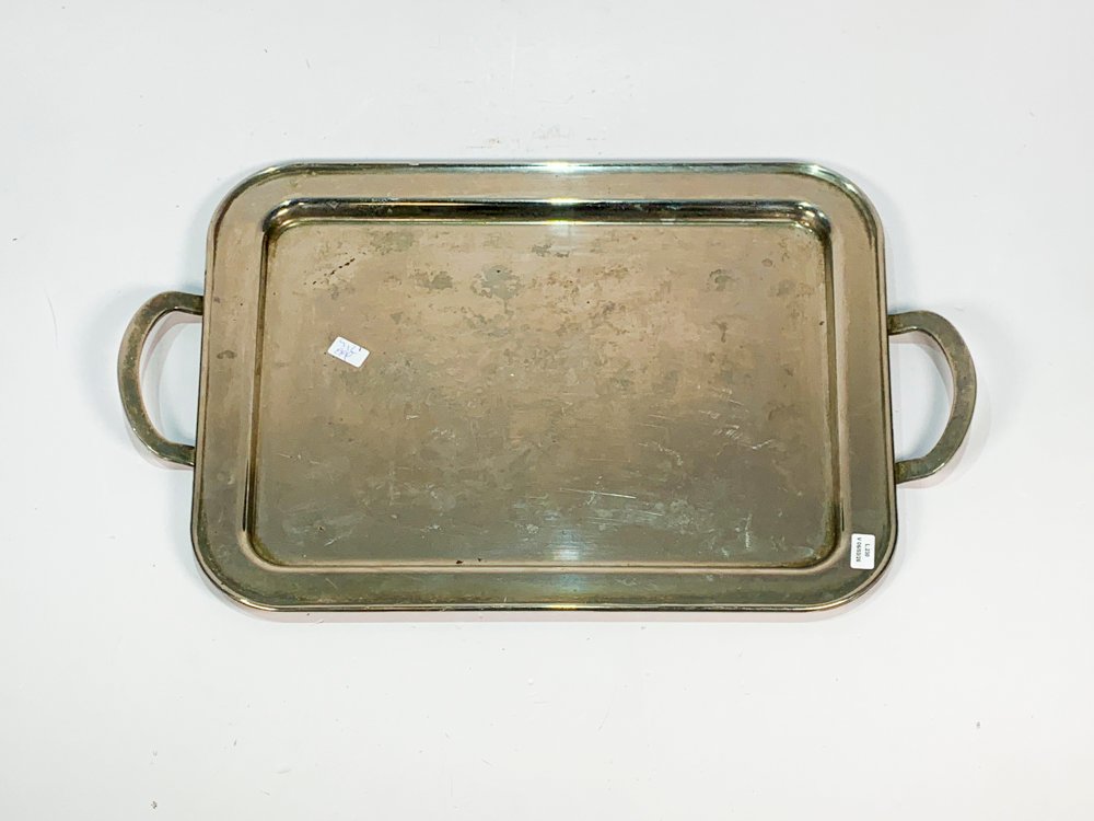 Bandeja metálica rectangular con asas - imagen 2
