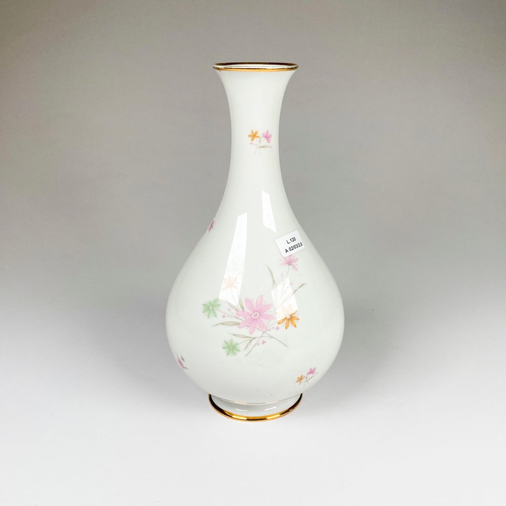 Lote siguiente: Florero de porcelana BAVARIA, decoración floral altura 27 cm