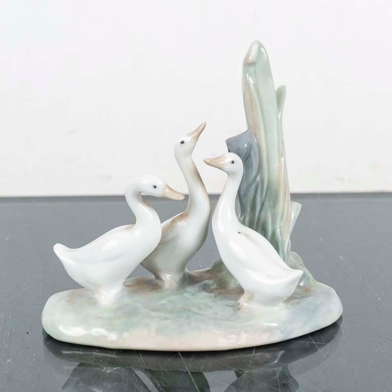 Item 2117232 - Image 0