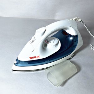 Secador de Cabello Compacto y Plancha a Vapor WEMIR con Accesorios - imagen 2