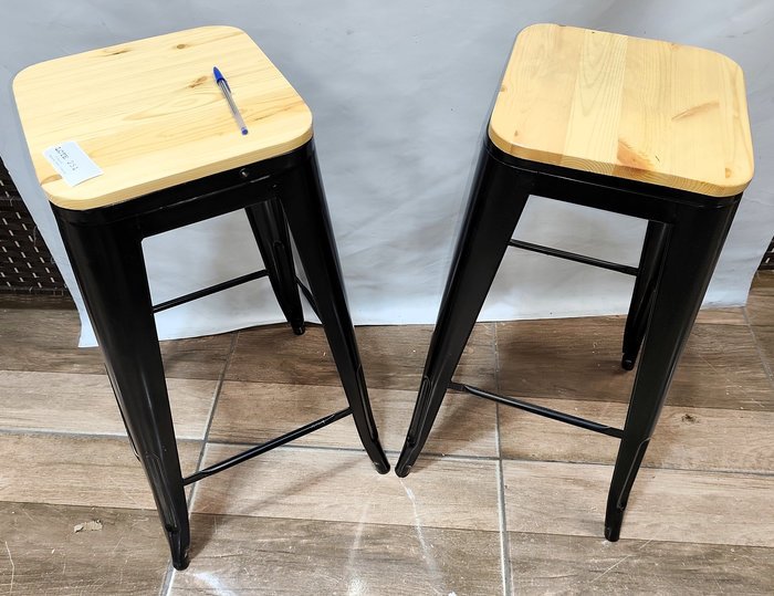 Item 16546 - Image 2