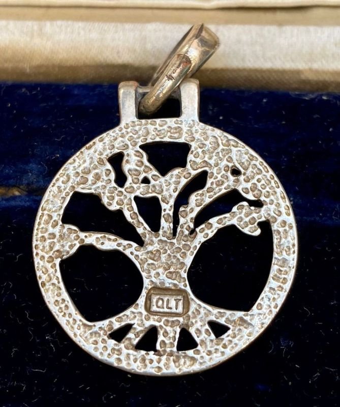 Item 837831 - Image 1