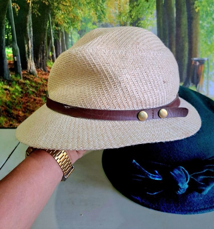 Item 853865 - Image 2