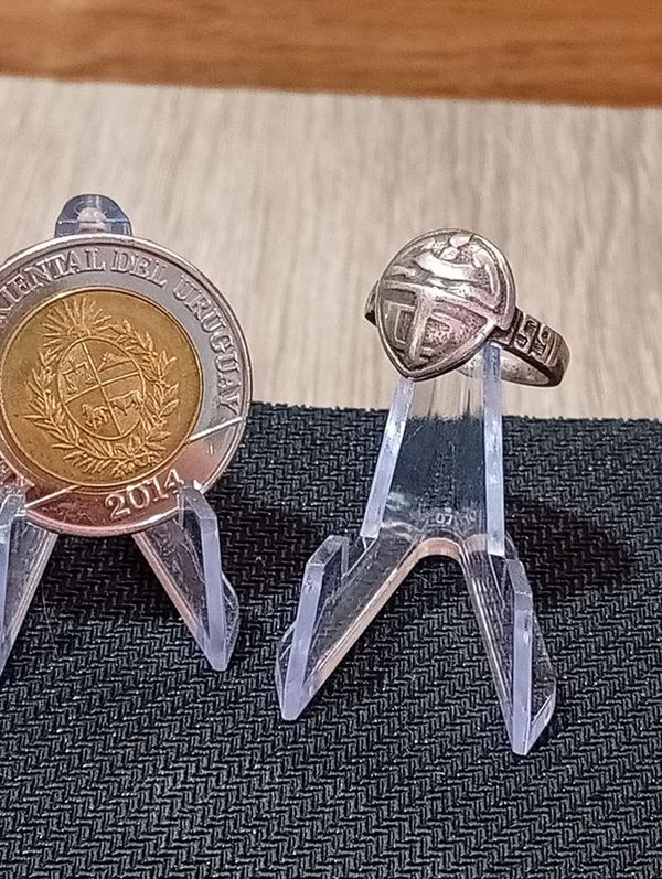 Anillo de Egresado Instituto Crandon Grabado y Sellado
