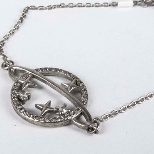 Pulsera de Plata con Diseño de Planeta y Estrellas - imagen 2