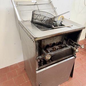 Fritador a Gas Industrial Acero Inoxidable con Moldura Frontal - imagen 2