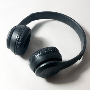 Lote de 5 Auriculares Inalámbricos "P 47" (con avería comercial) - imagen 2