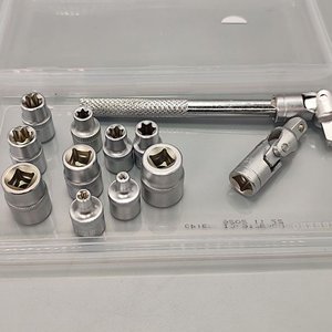 Lote siguiente: Juego de 12 Bocallaves Torx Hembra con Matraca Articulada 3/8"