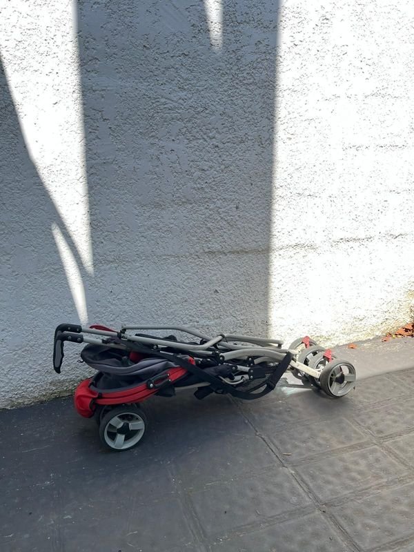 Cochecito con Paraguita - Equipamiento para Bebés - imagen 2