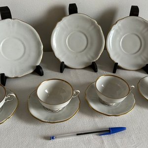 Juego de 4 tazas y platillos de porcelana alemana Bavaria, modelo Ingeborg - imagen 2