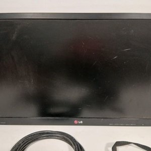 Monitor LG, Cámara Sony Cyber-shot y Repetidor TP-Link - imagen 7