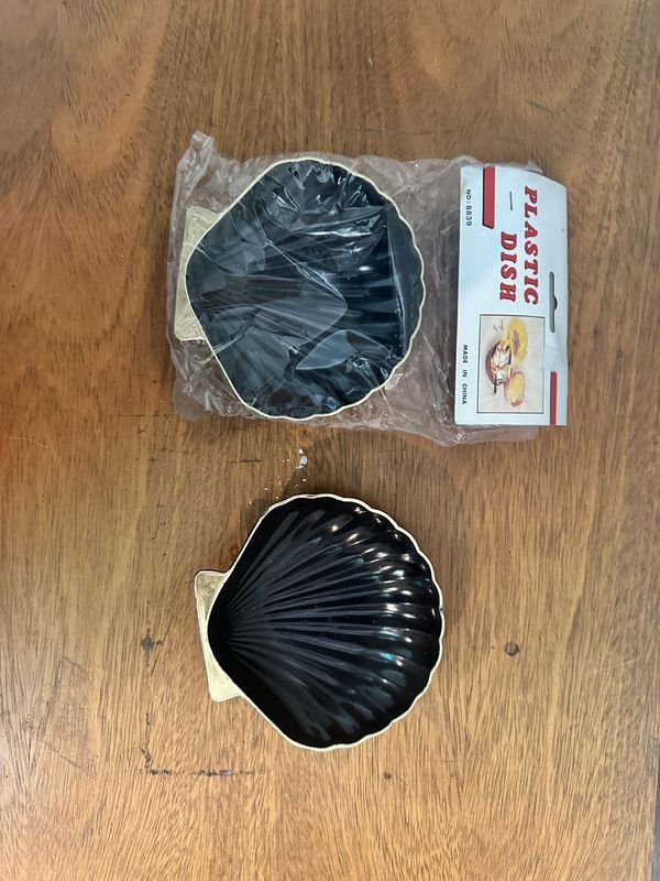 Platos de plástico para venta en remate - imagen 3