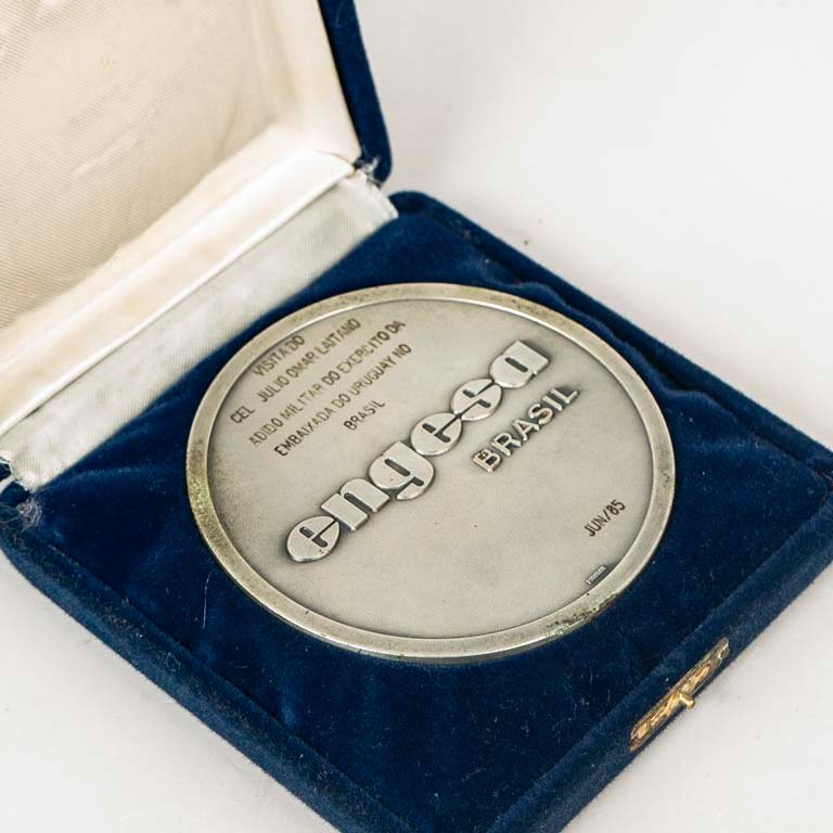 Medalla de bronce Engesa Brasil en estuche - imagen 2
