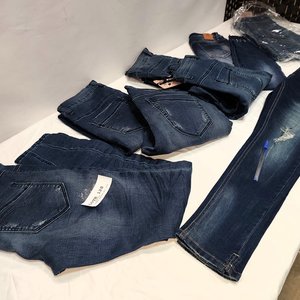 Lote de 8 Pantalones Jean Elasticizados para Dama - imagen 3