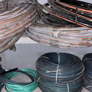 Lote siguiente: Rollos de Cable Eléctrico y Manguera Varios Colores