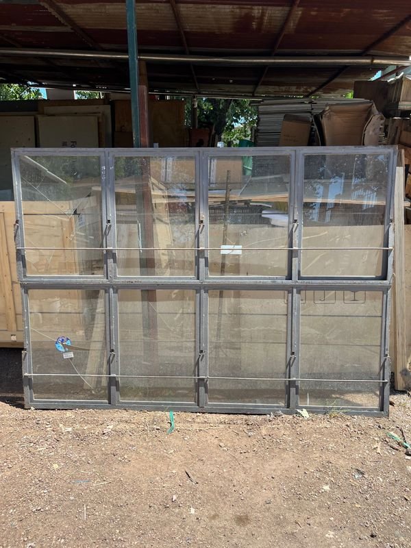 Item 854609 - Image 0