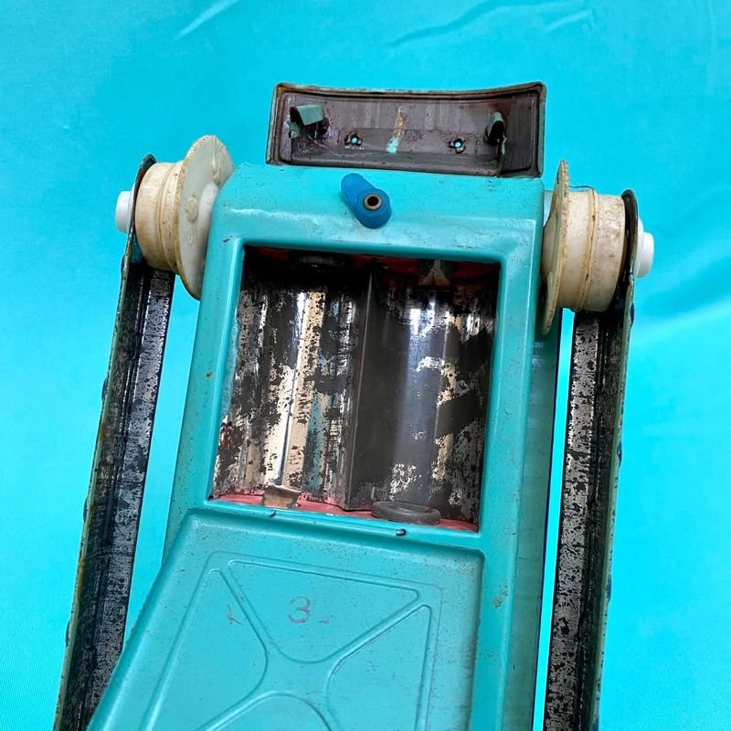 Item 728552 - Image 9