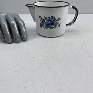 Lechera Esmaltada Blanca con Diseños Florales - imagen 5