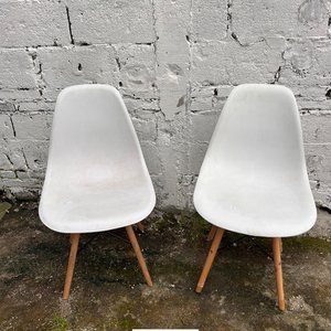 Par de Sillas Estilo Eames Blancas - imagen 3