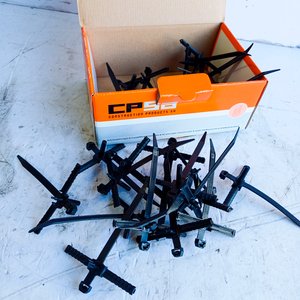 6 Cajas de Tarugos con Precinto T-CLIP Negro (25 Unidades c/u) - imagen 1