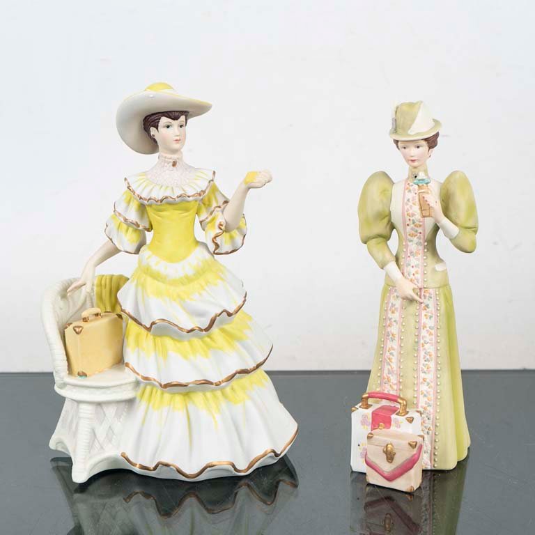 Lote anterior: Figuras de Avon en caja de porcelana