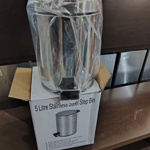 Lote anterior: Papelera de Acero Inoxidable con Pedal de 5 Litros