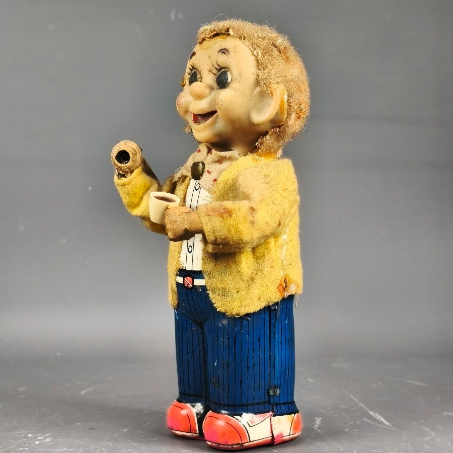 Item 17684 - Image 3