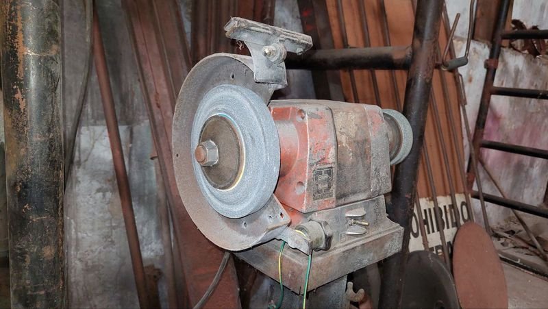 Item 758363 - Image 1