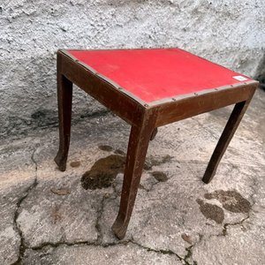 Banqueta o Mesa Auxiliar con Tapa Roja y Patas de Madera - imagen 3