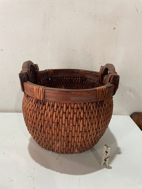 Item 27438 - Image 0