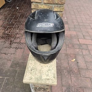 Lote siguiente: Casco de Seguridad Negro Marca "NETKI"