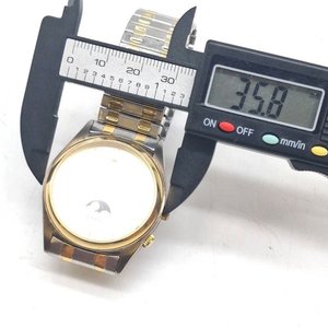 Reloj Armitron Fase Lunar Dos Tonos - Elegancia Clásica - imagen 10