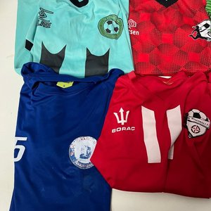 Lote de 9 Camisetas de Fútbol Varias, Incluye Uruguay Talle M - imagen 6