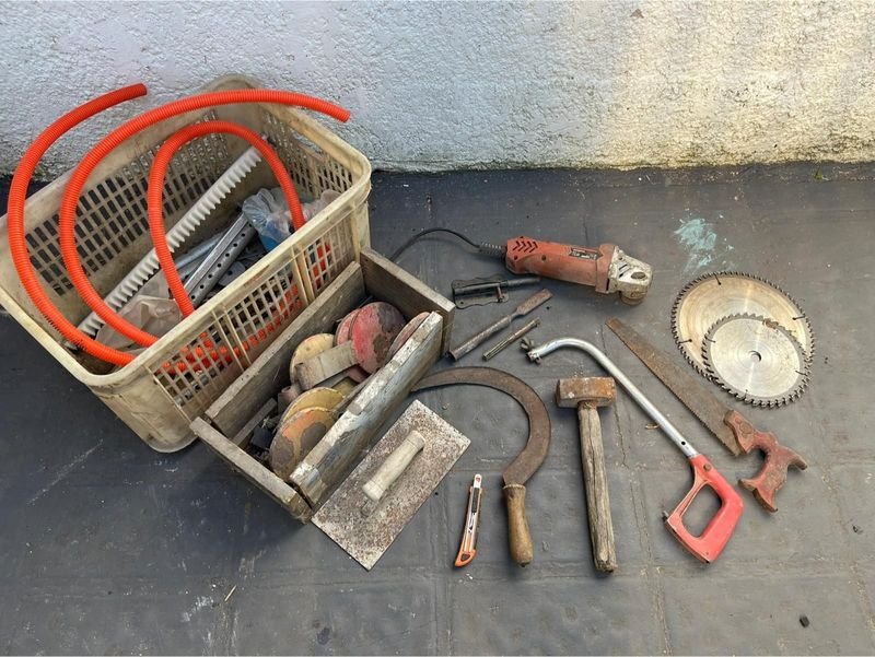 Lote de Herramientas con Buena Condición - imagen 2