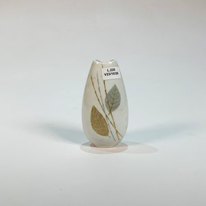 Lote anterior: Florero de Porcelana Bavaria Johann Haviland Blanco con Hojas Doradas y Plateadas