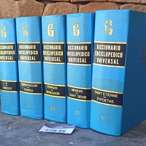 Diccionario Enciclopédico Universal, 5 Tomos - imagen 1