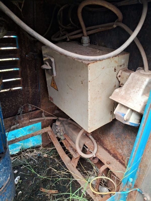 Item 896314 - Image 4