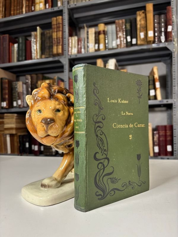 Lote anterior: Libro de Medicina por Louis Kuhne en 1894