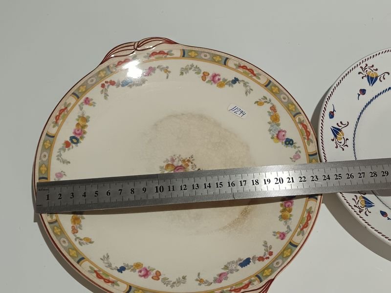 Item 879892 - Image 1